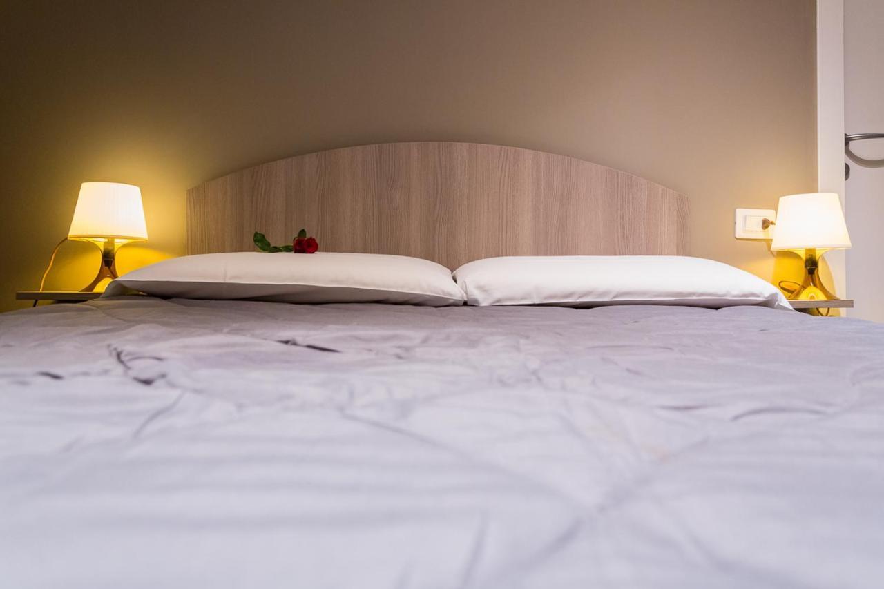 Hh Hermoso Housing アレッサンドリア エクステリア 写真